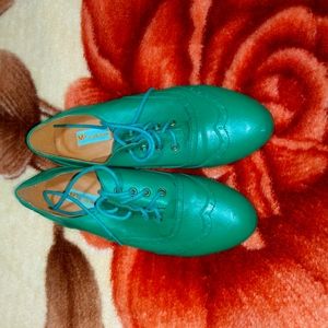 M2 Miz Mooz Green Oxford Women Shoes